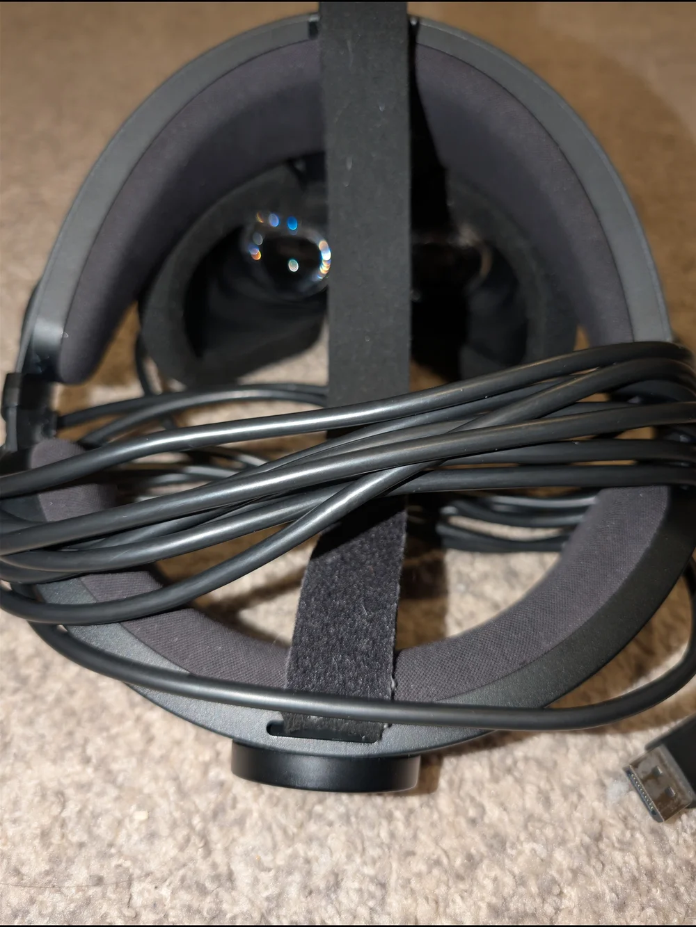 USED BUT IN GREAT CONDITION Oculus Rift S VR Headset and controllers: